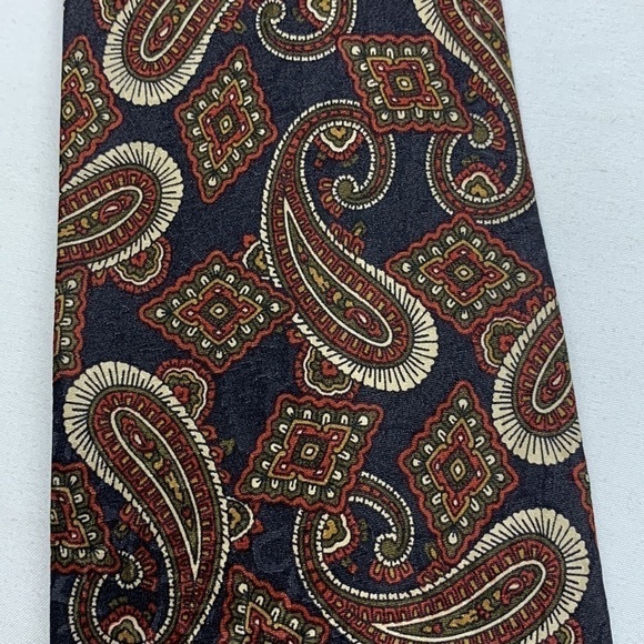 St Michael Paisley 100% Silk Neck Tie NWOT Navy Blend - Picture 2 of 7